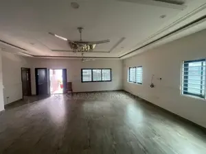 3bdrm House in Skm Properties, North Legon for sale