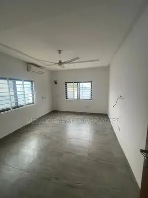 3bdrm House in Skm Properties, North Legon for sale