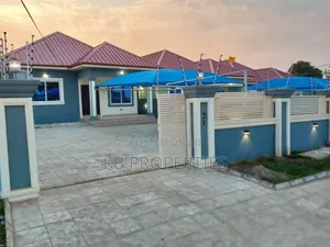 3bdrm House in Kb Properties, Spintex for rent