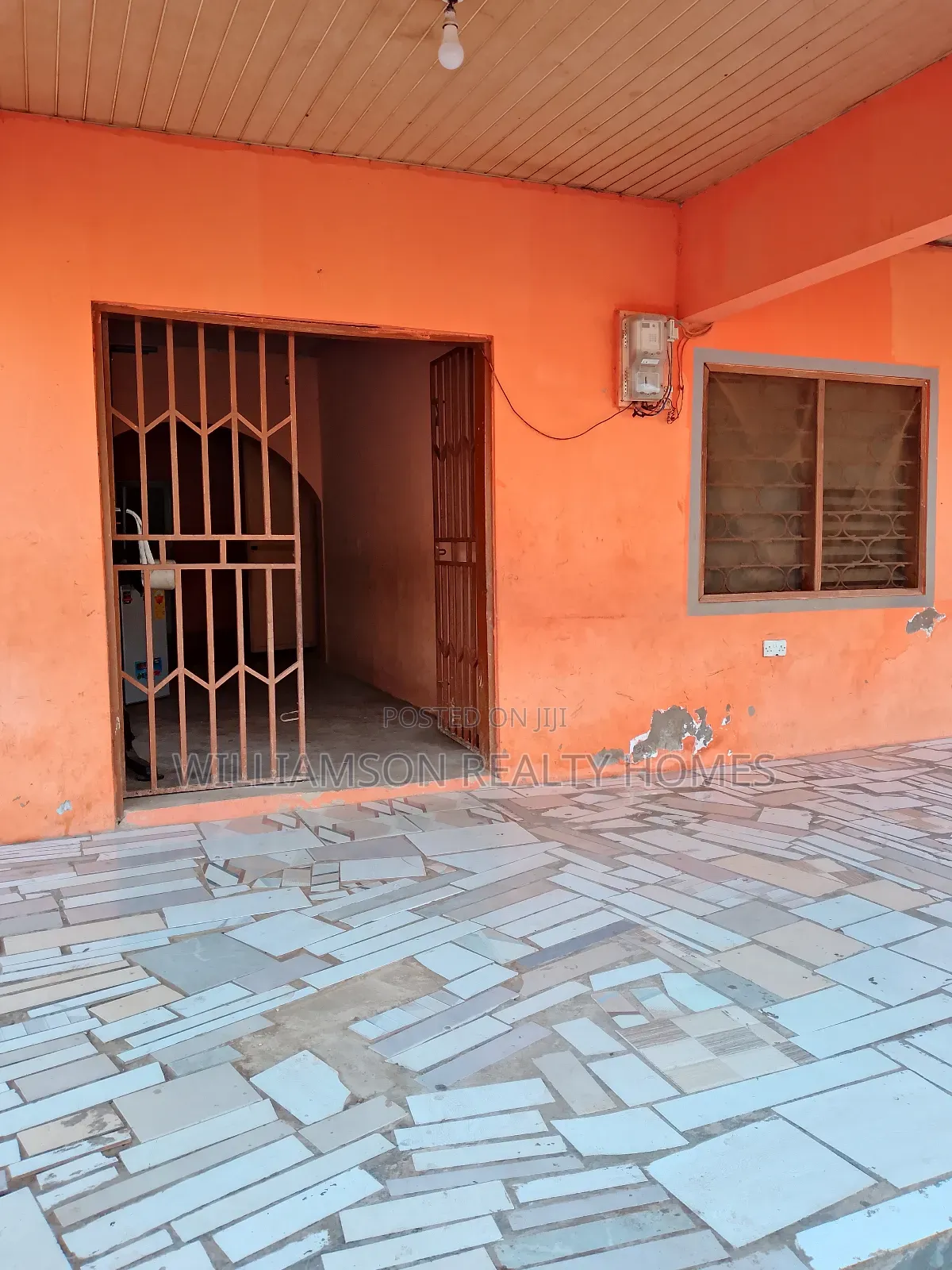 1bdrm Apartment in Hfc Estate Area, Spintex for rent
