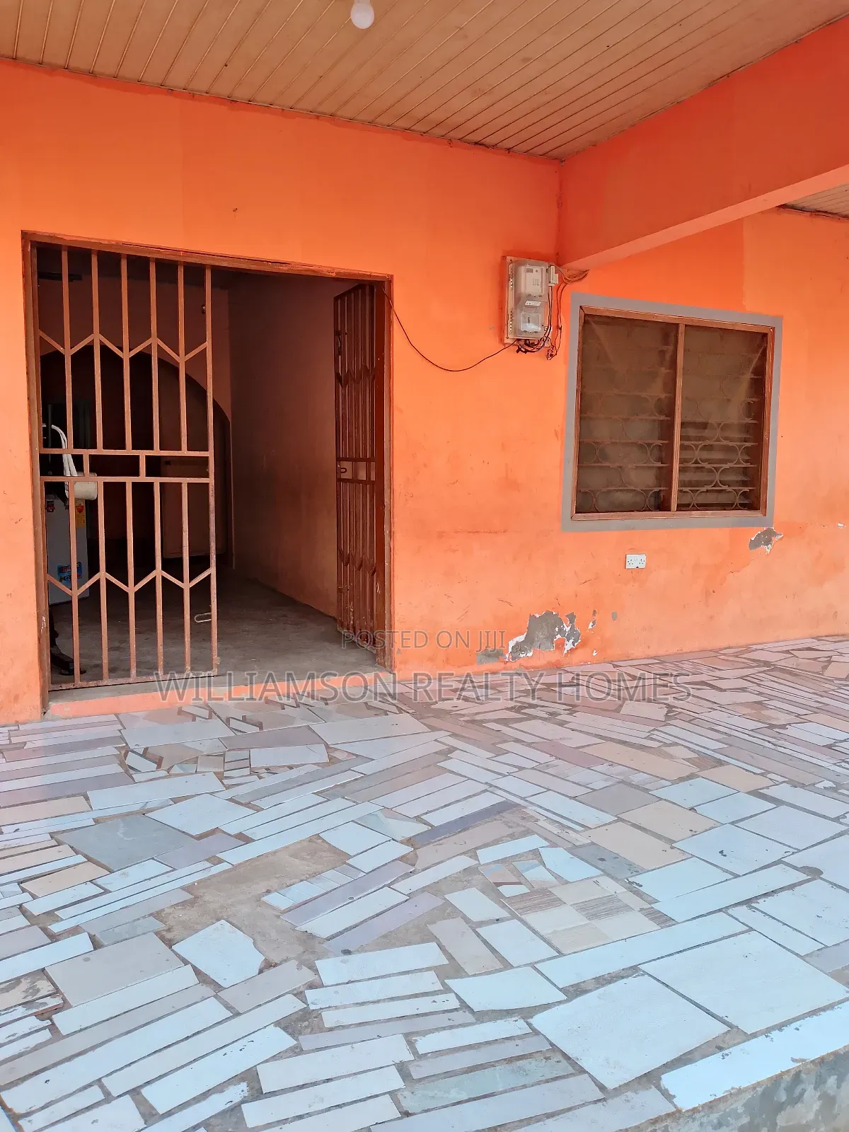 1bdrm Apartment in Hfc Estate Area, Spintex for rent