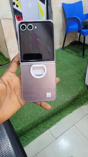 Samsung Galaxy Z Flip6 256 GB Gray