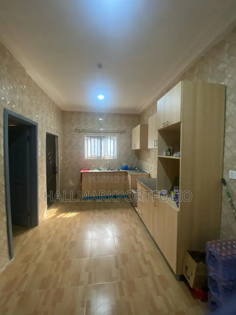 3bdrm House in Kasoa Obolo Estate, Opeikuma for sale