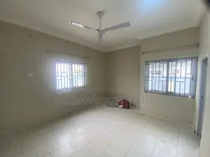 3bdrm House in Kasoa Obolo Estate, Opeikuma for sale