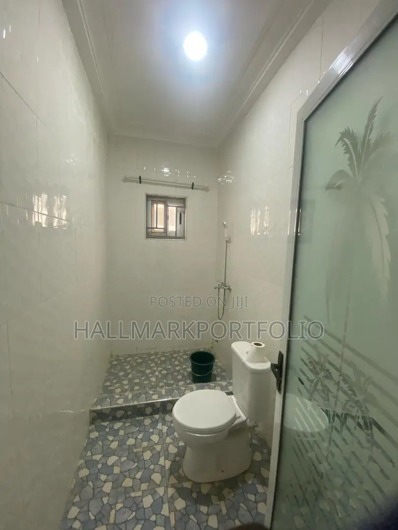 3bdrm House in Kasoa Obolo Estate, Opeikuma for sale