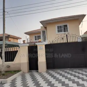4bdrm House in Spintex, Baatsona Total for rent