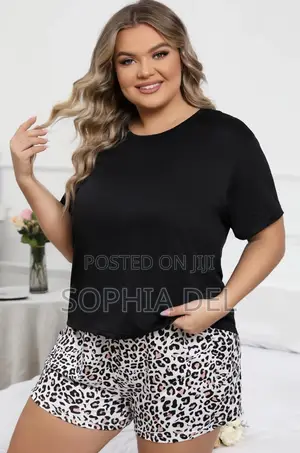 Ladies Top and Down