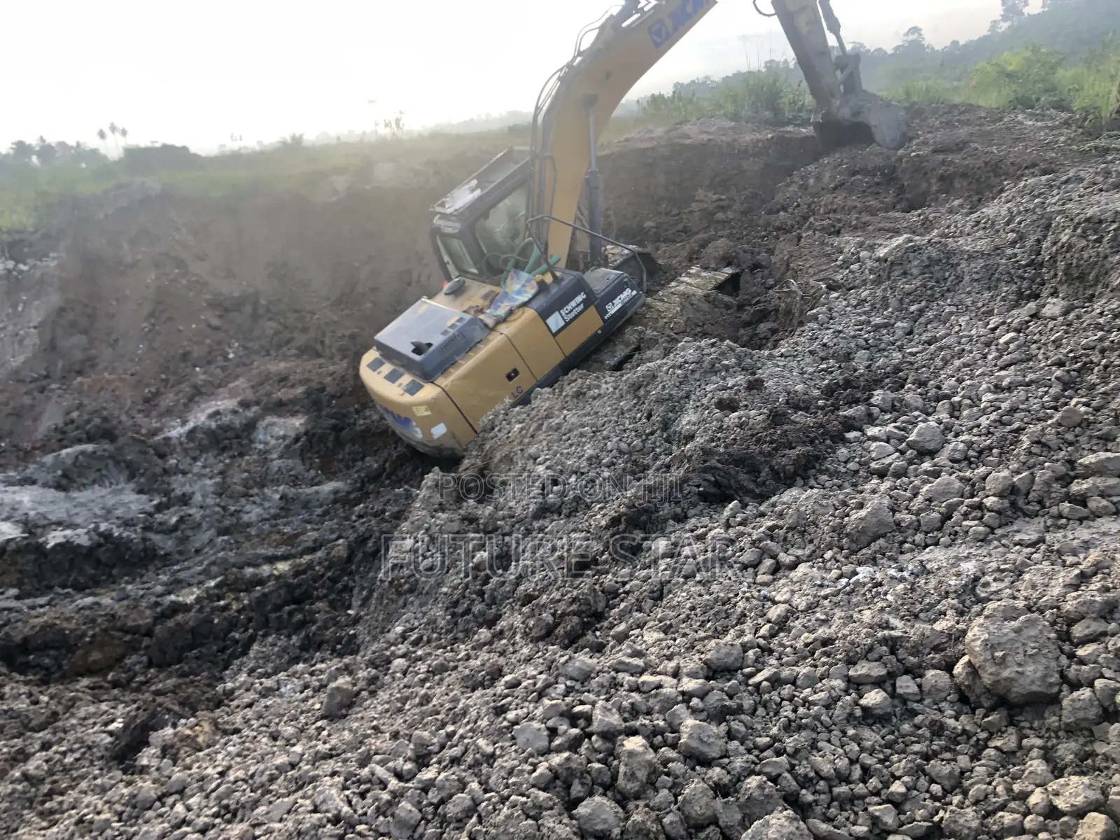 Excavator For Hiring