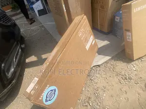 New 32" Flat Full HD TV N5000 Series 5