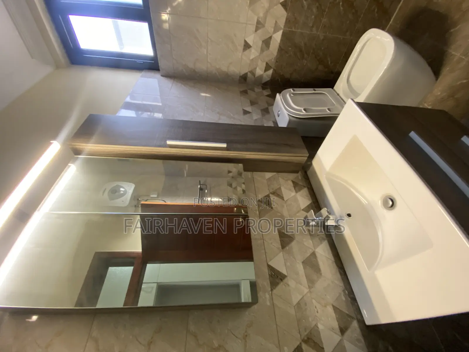 4bdrm House in Tseaddo for rent