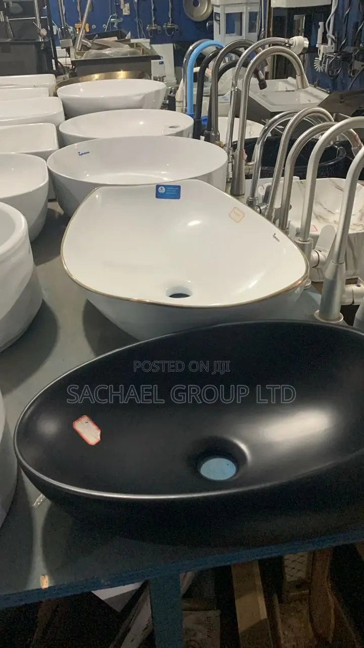 Counter Top Hand Ceramic Basin