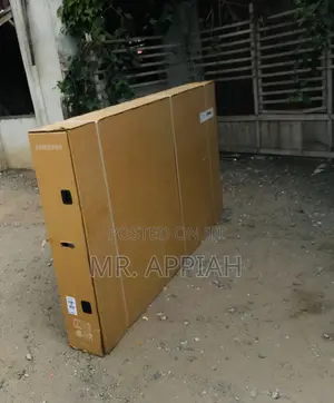 Original Samsung 85du8000 85” Uhd Smart Screen Tv.