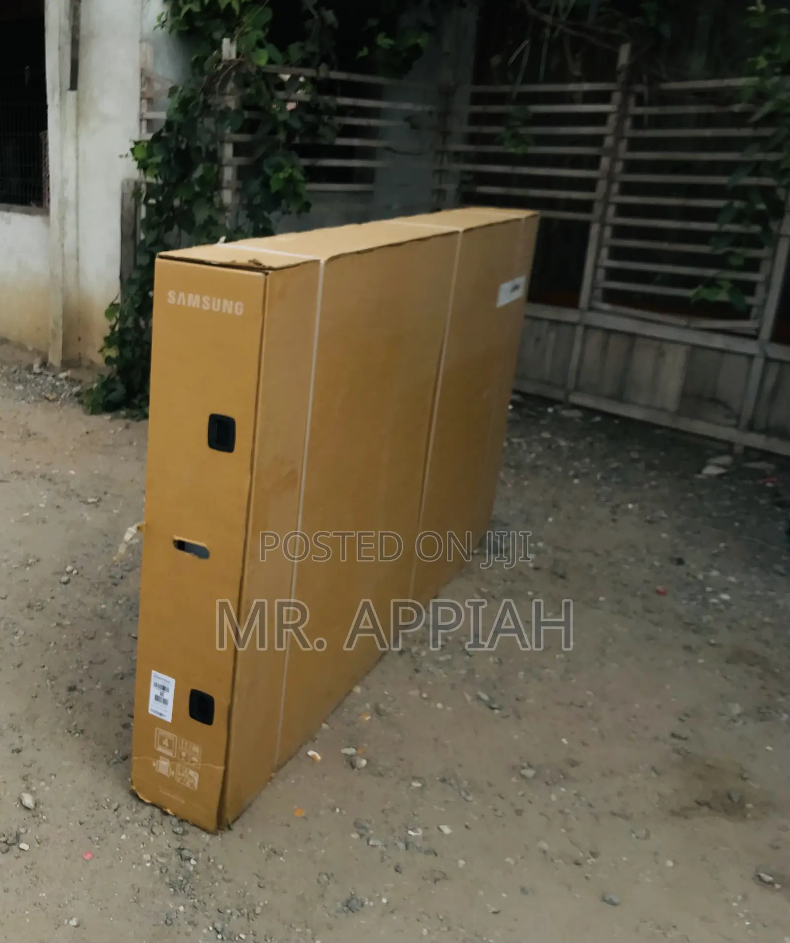Original Samsung 85du8000 85” Uhd Smart Screen Tv.