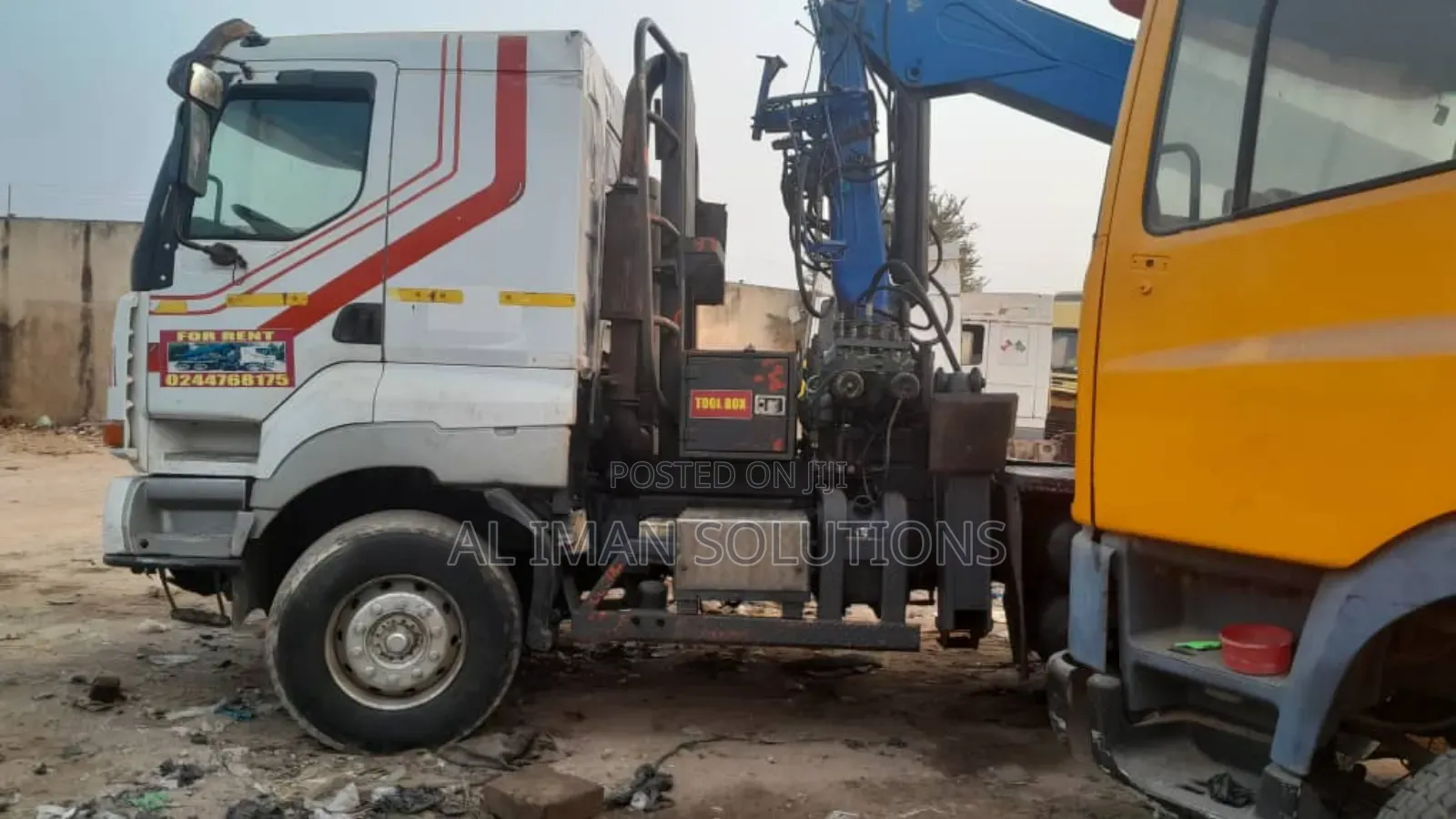 Renault Crane Truck