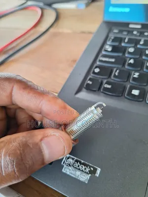 Mercedes Benz Spark Plugs - Ngk(Original) A2701590700