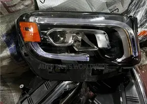 Mercedes Benz GLB Headlights 2021-2024