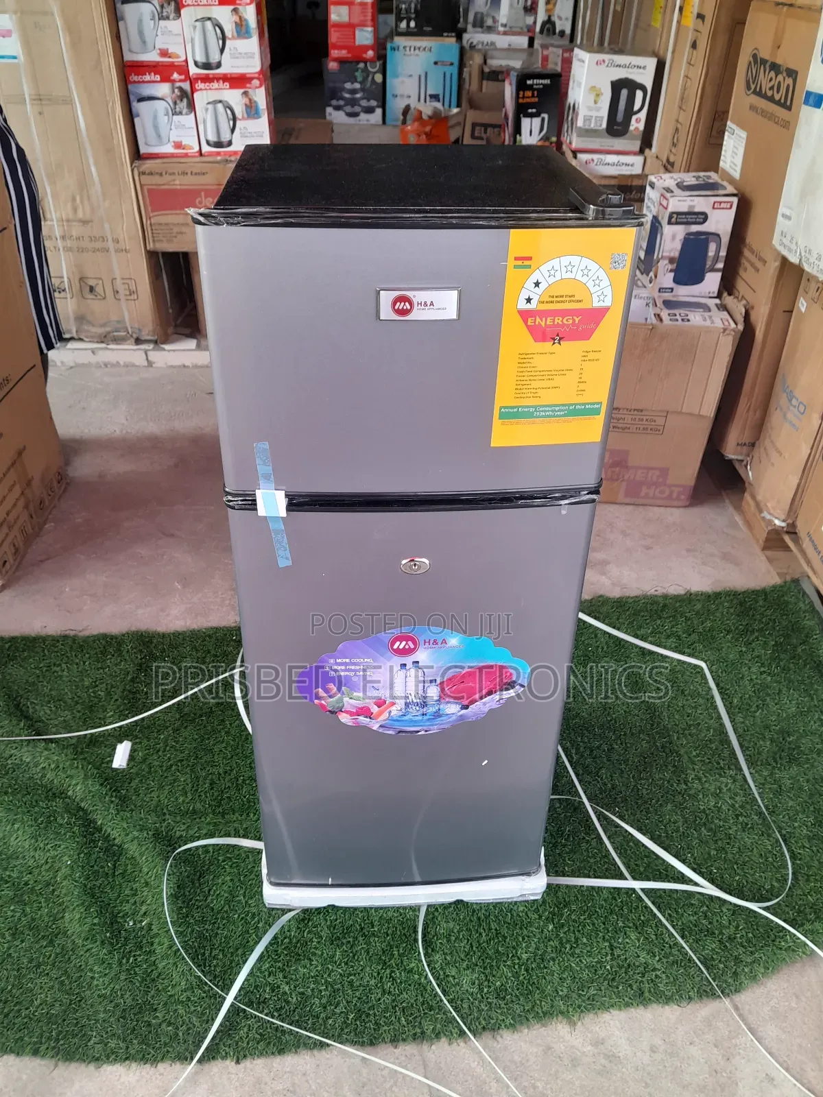 H a Table Top Double Door Fridge 102 Litres Top Freezer