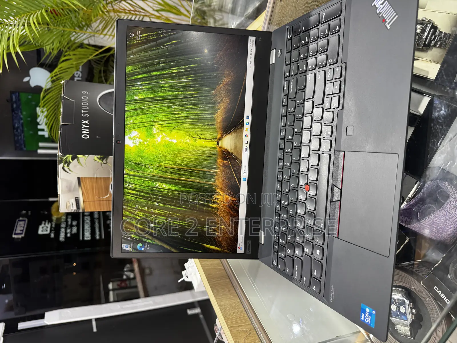 Laptop Lenovo Thinkpad T15 Gen1 16GB Intel Core I5 SSD 256GB