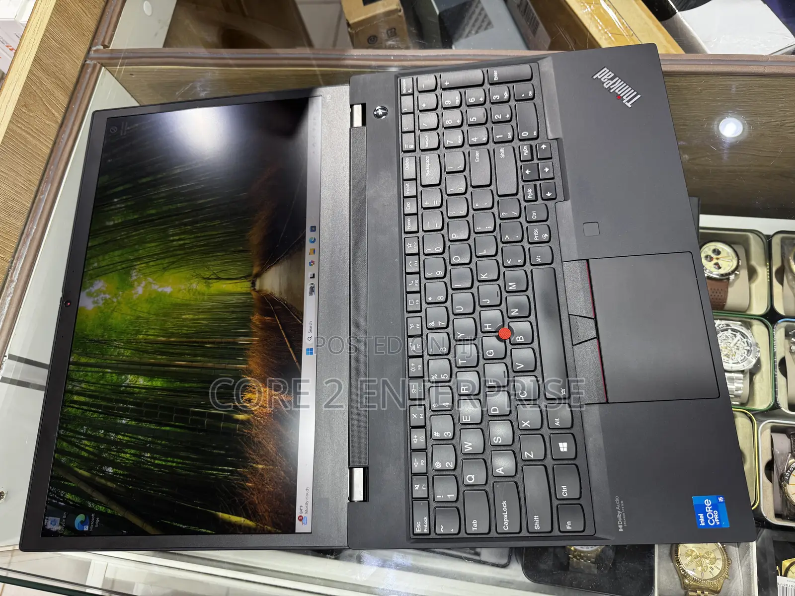 Laptop Lenovo Thinkpad T15 Gen1 16GB Intel Core I5 SSD 256GB