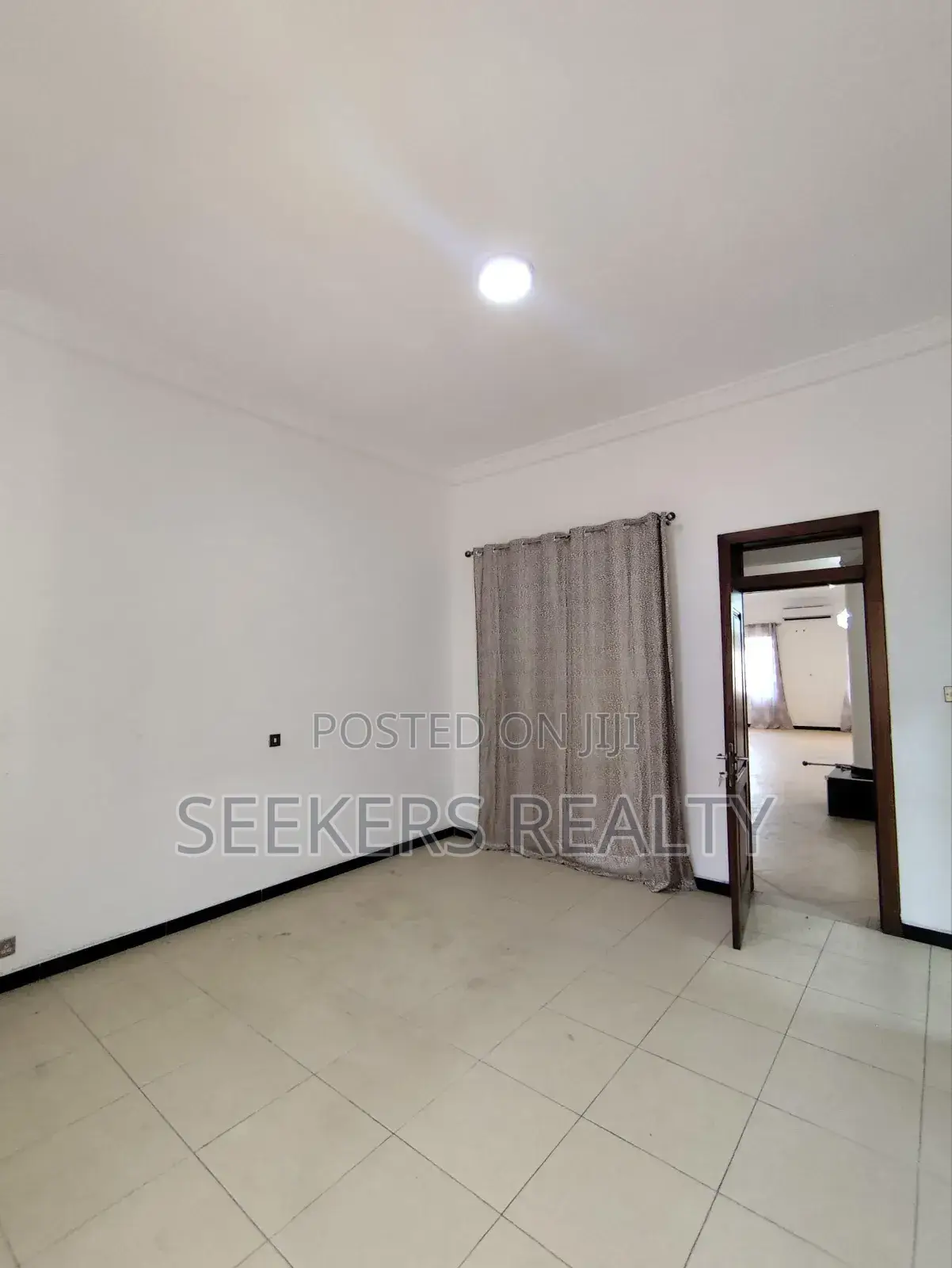 5bdrm House in Seekers Realty, East Legon for rent