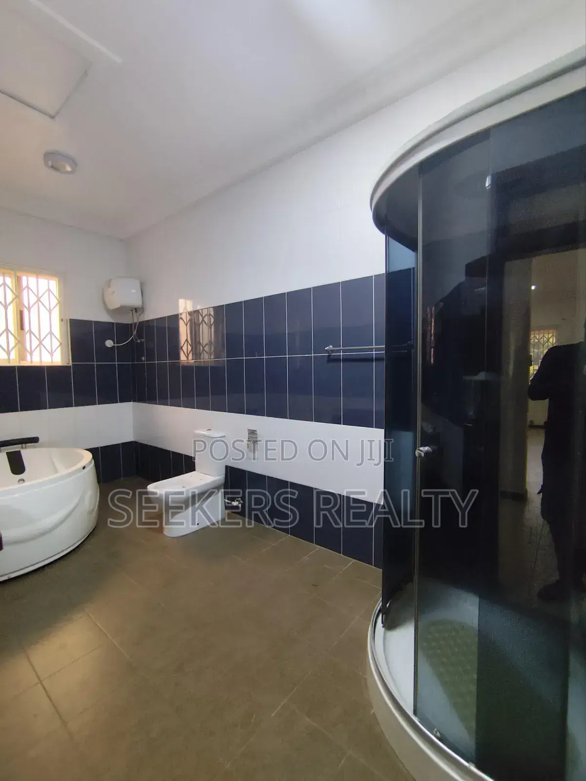 5bdrm House in Seekers Realty, East Legon for rent