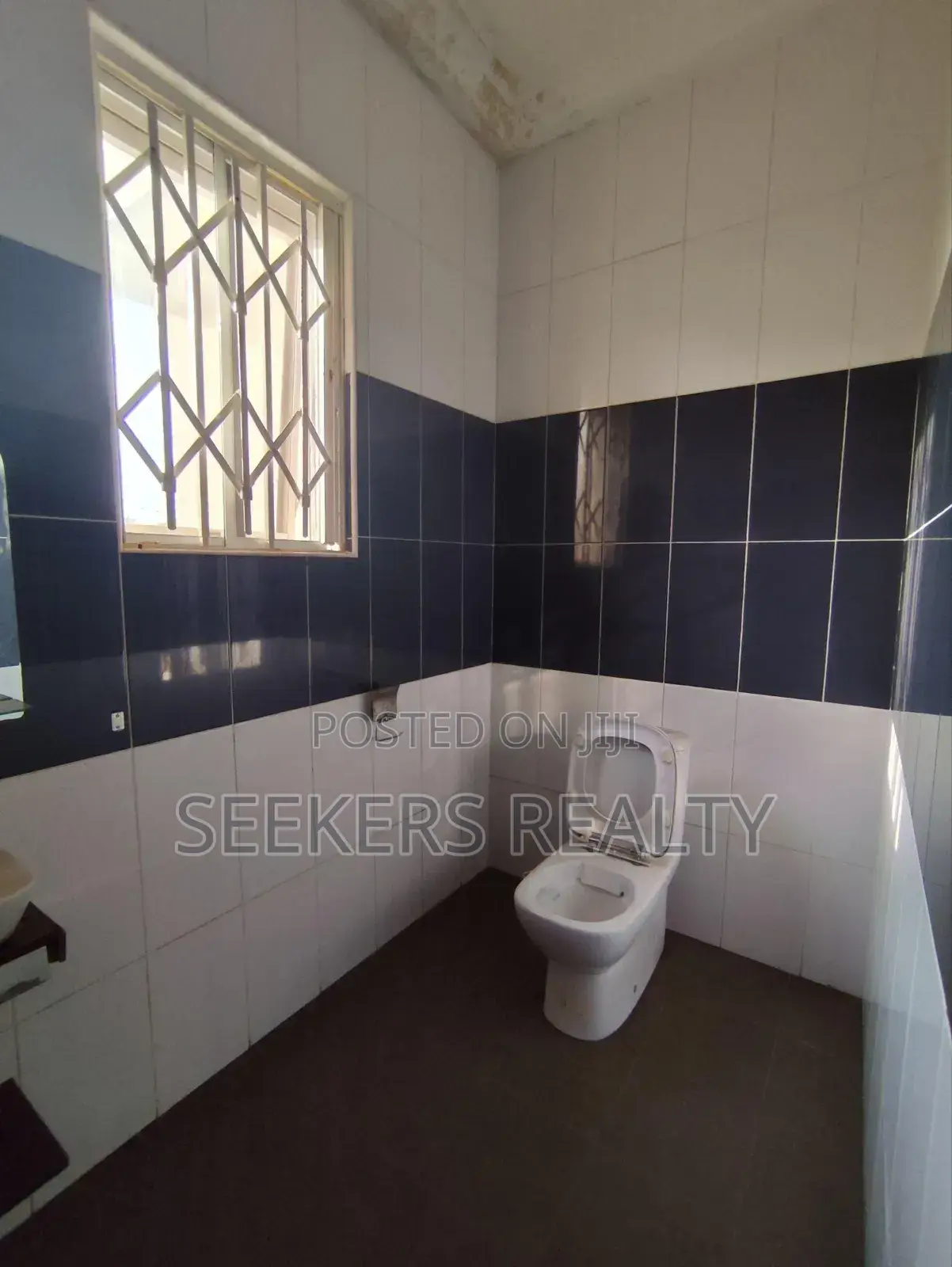 5bdrm House in Seekers Realty, East Legon for rent
