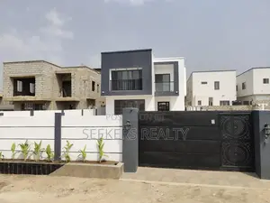 4bdrm House in Seekers Realty, East Legon for sale