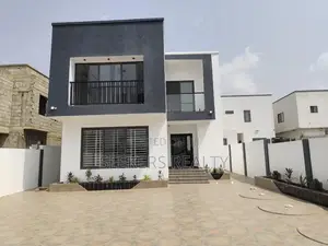 4bdrm House in Seekers Realty, East Legon for sale