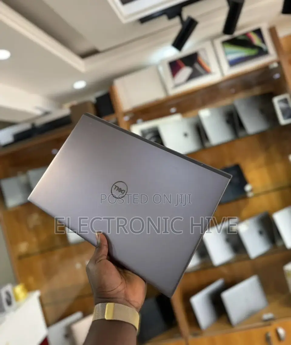 Laptop Dell Vostro 15 5568 16GB Intel Core I7 SSD 512GB