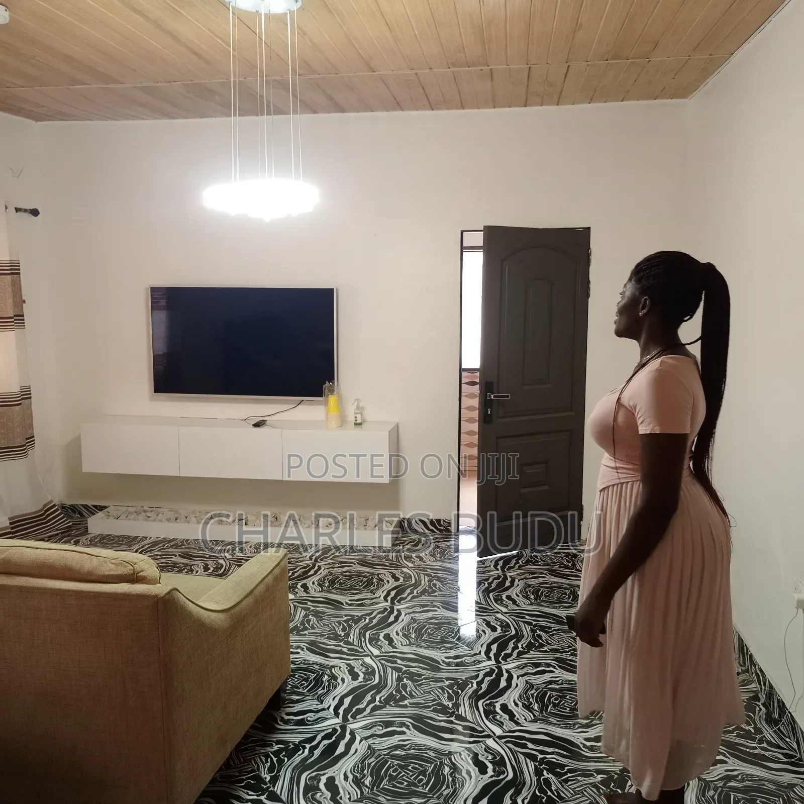 1bdrm Apartment in Ajlolo Estate, Lapaz for rent
