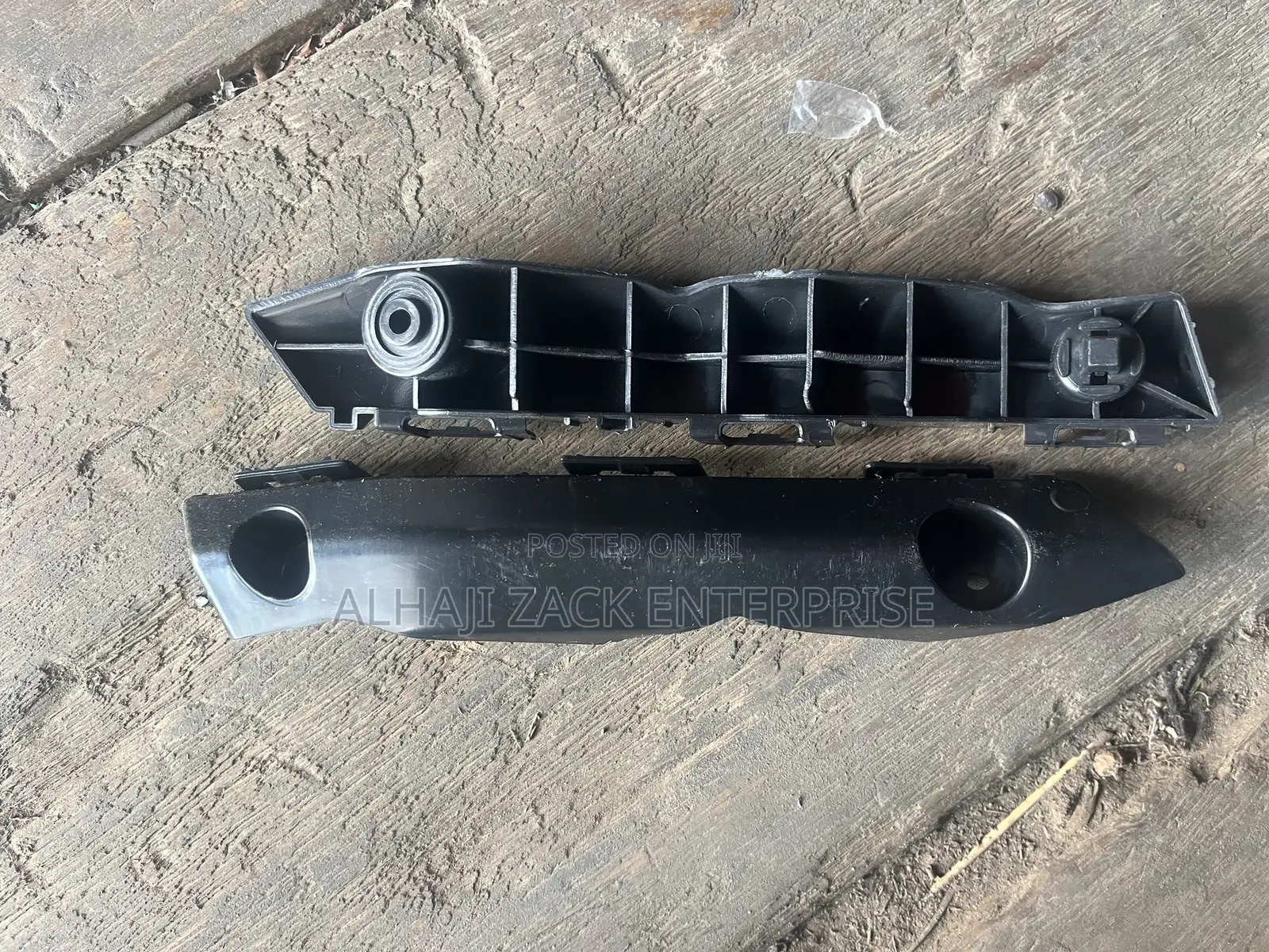 Camry 2015 Bumper Locker