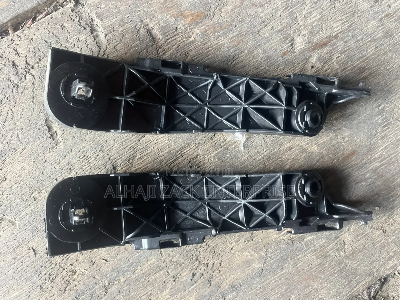 Rav 4 2008 Bumper Locker