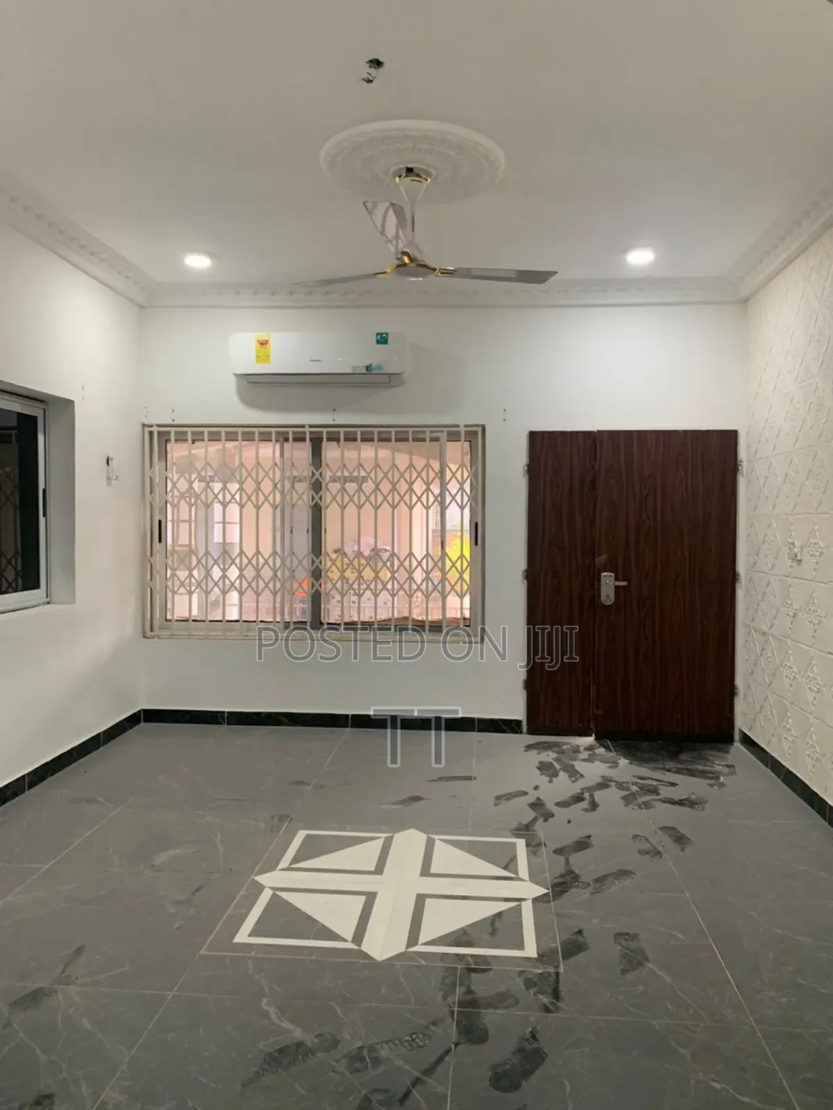 2bdrm Apartment in Tse Addo, Teshie for rent