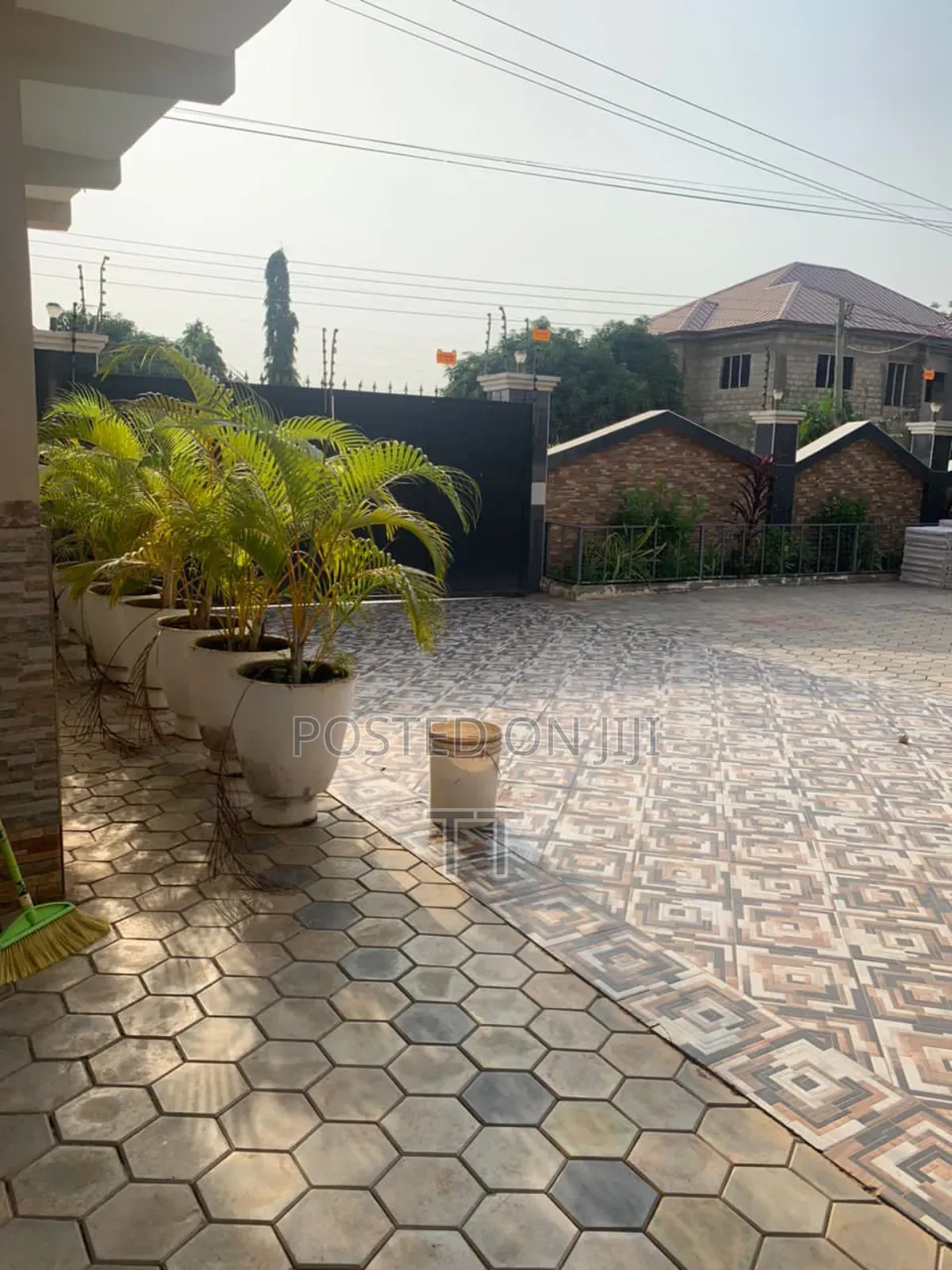 2bdrm Apartment in Tse Addo, Teshie for rent