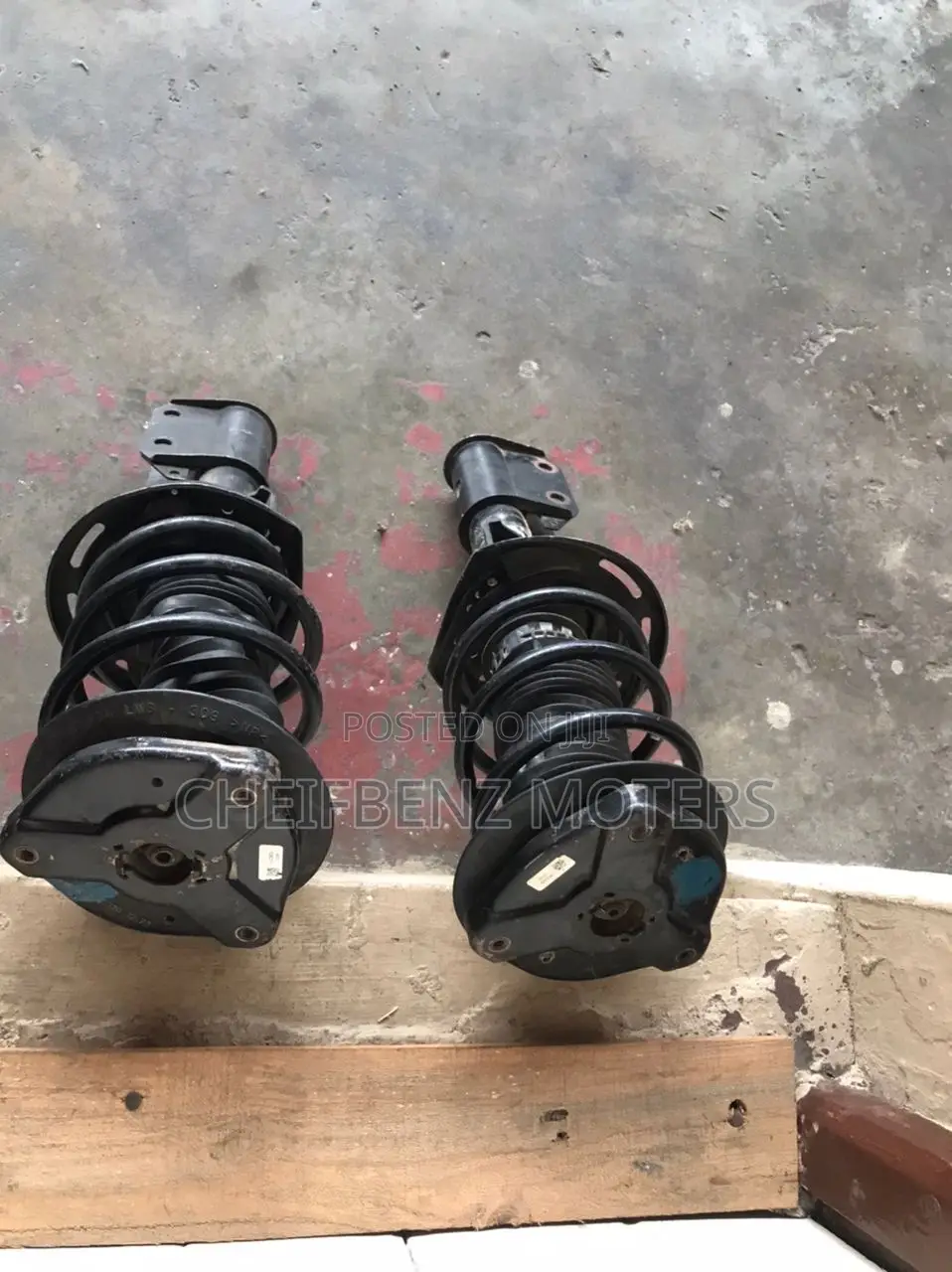Mercedes Benz C250 2013-2014 W204 Front Shocks Pair