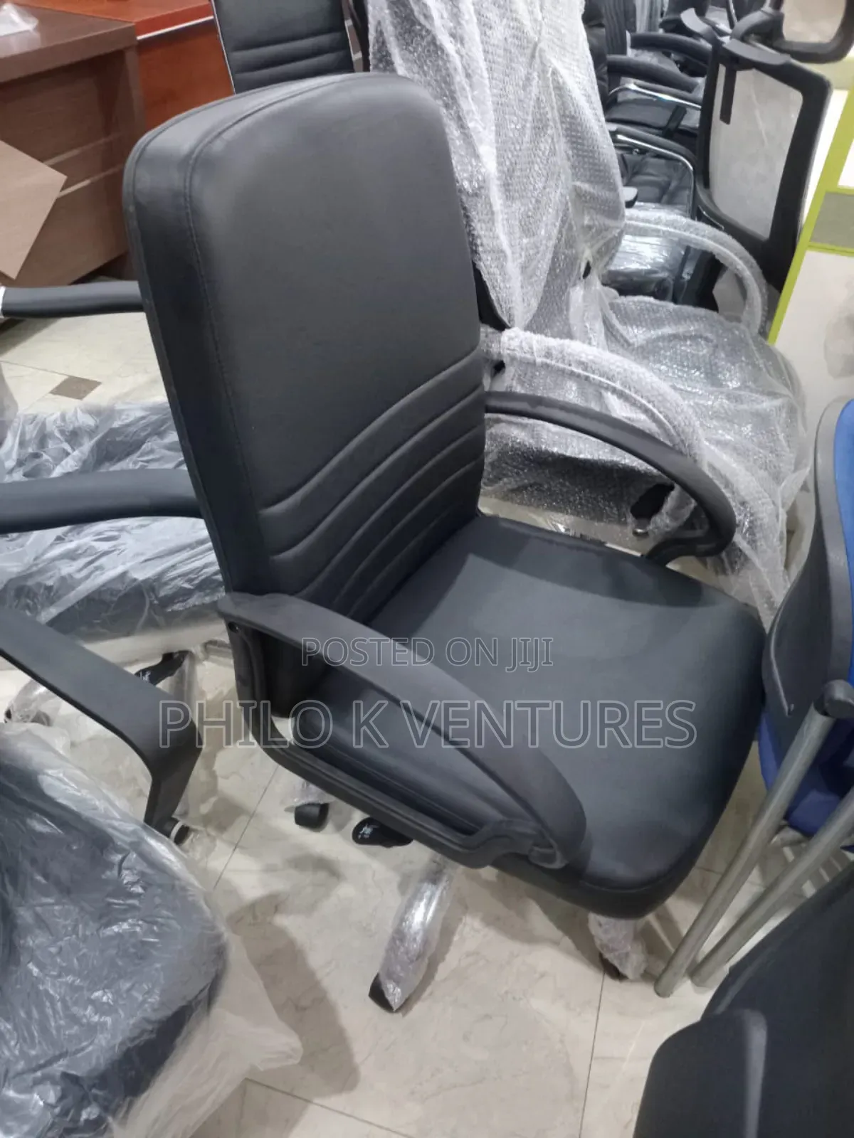 Execu Spinner Dental Service Chair