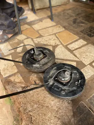Toyota Sienta Back Hub