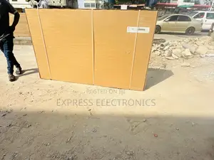 Quad Core Processor Smart Samsung 85”Du8000