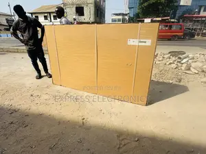 Limited Stock Samsung Uhd Smart 85”Du8000