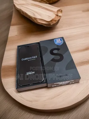 New Samsung Galaxy S22 5G 128 GB Gray