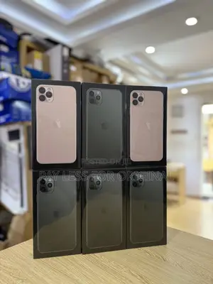 New Apple iPhone 11 Pro Max 64 GB Green