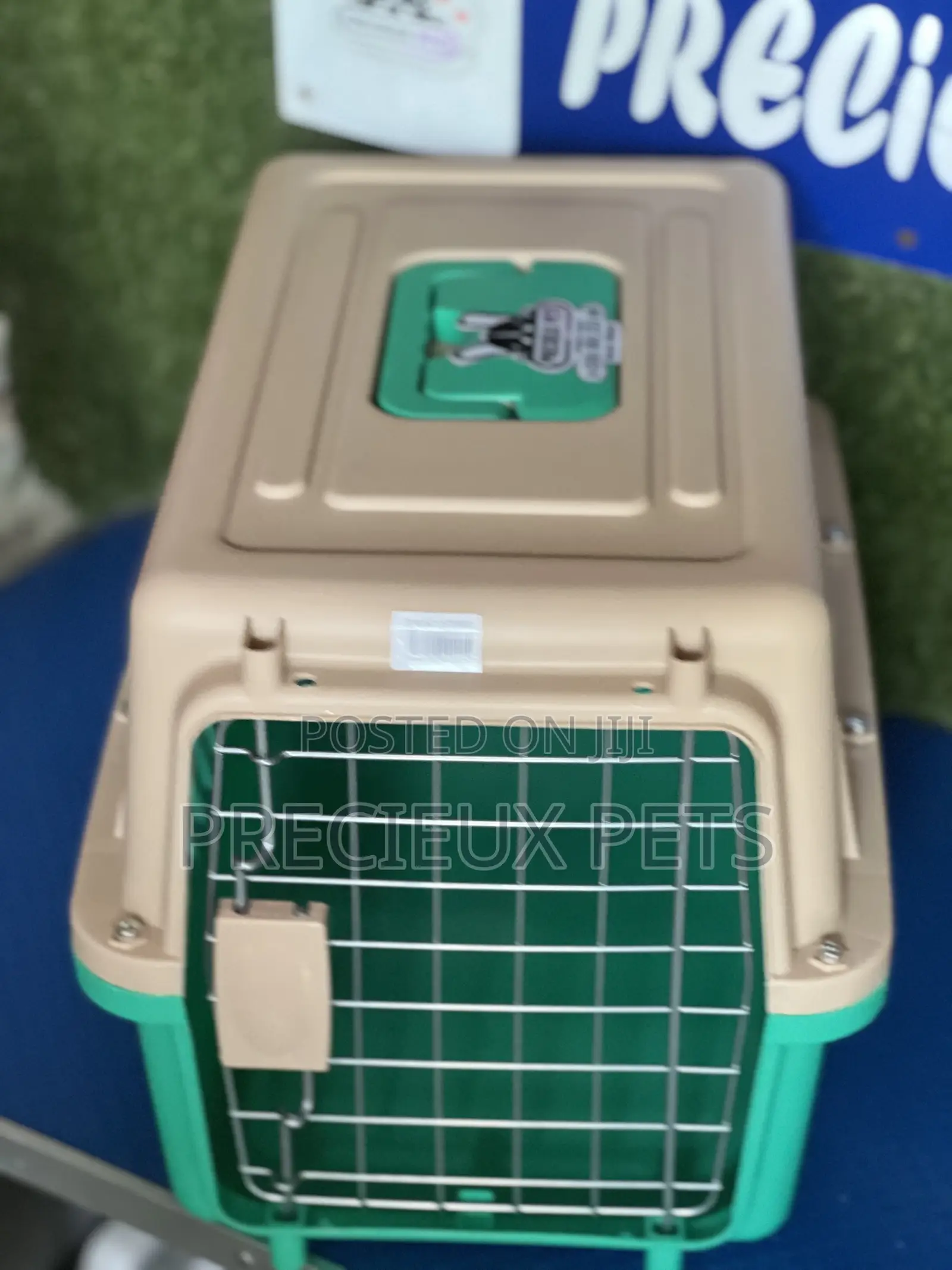 Plastic Crate / Cage / Courier