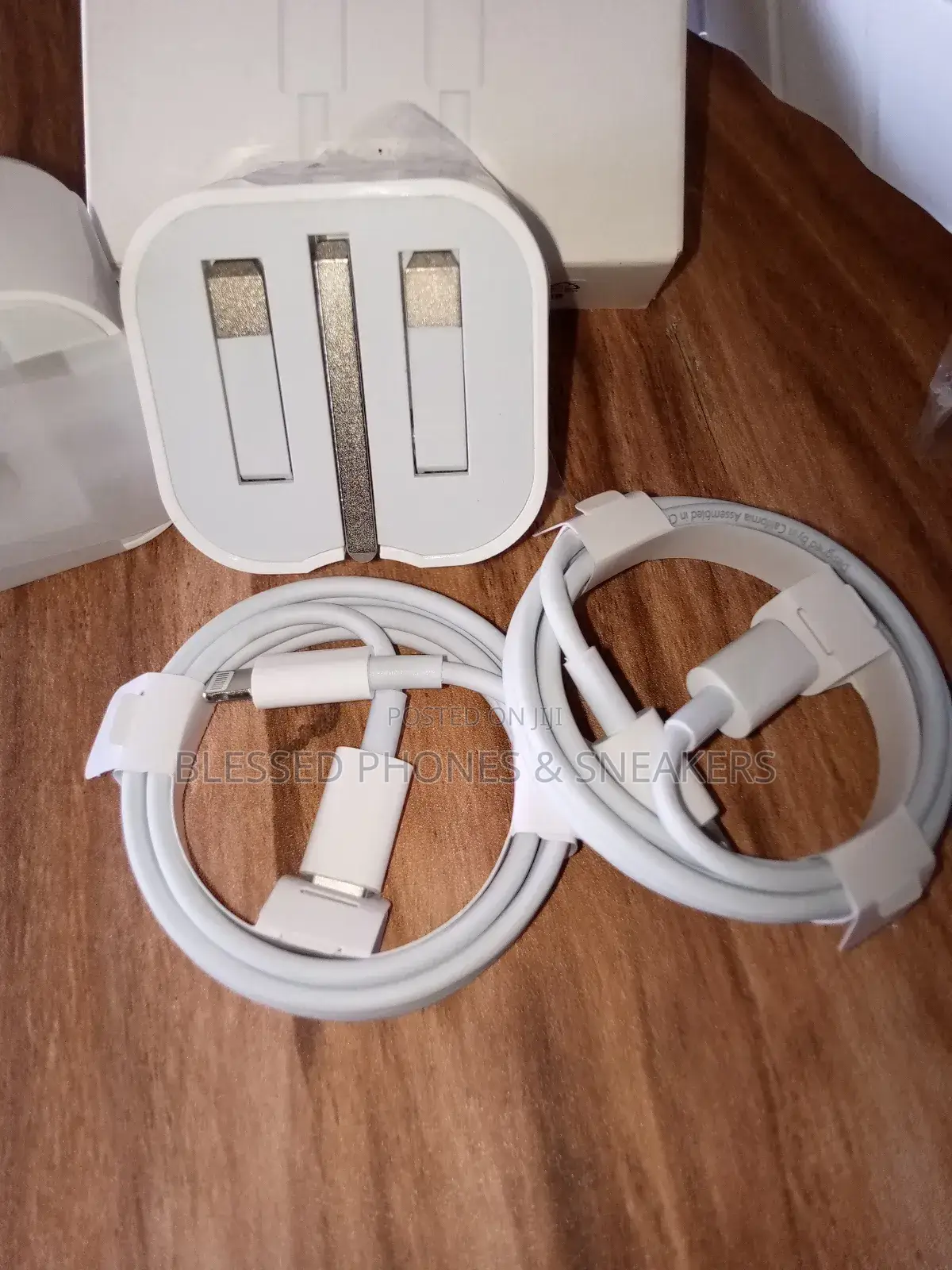 Apple 3pin Charger