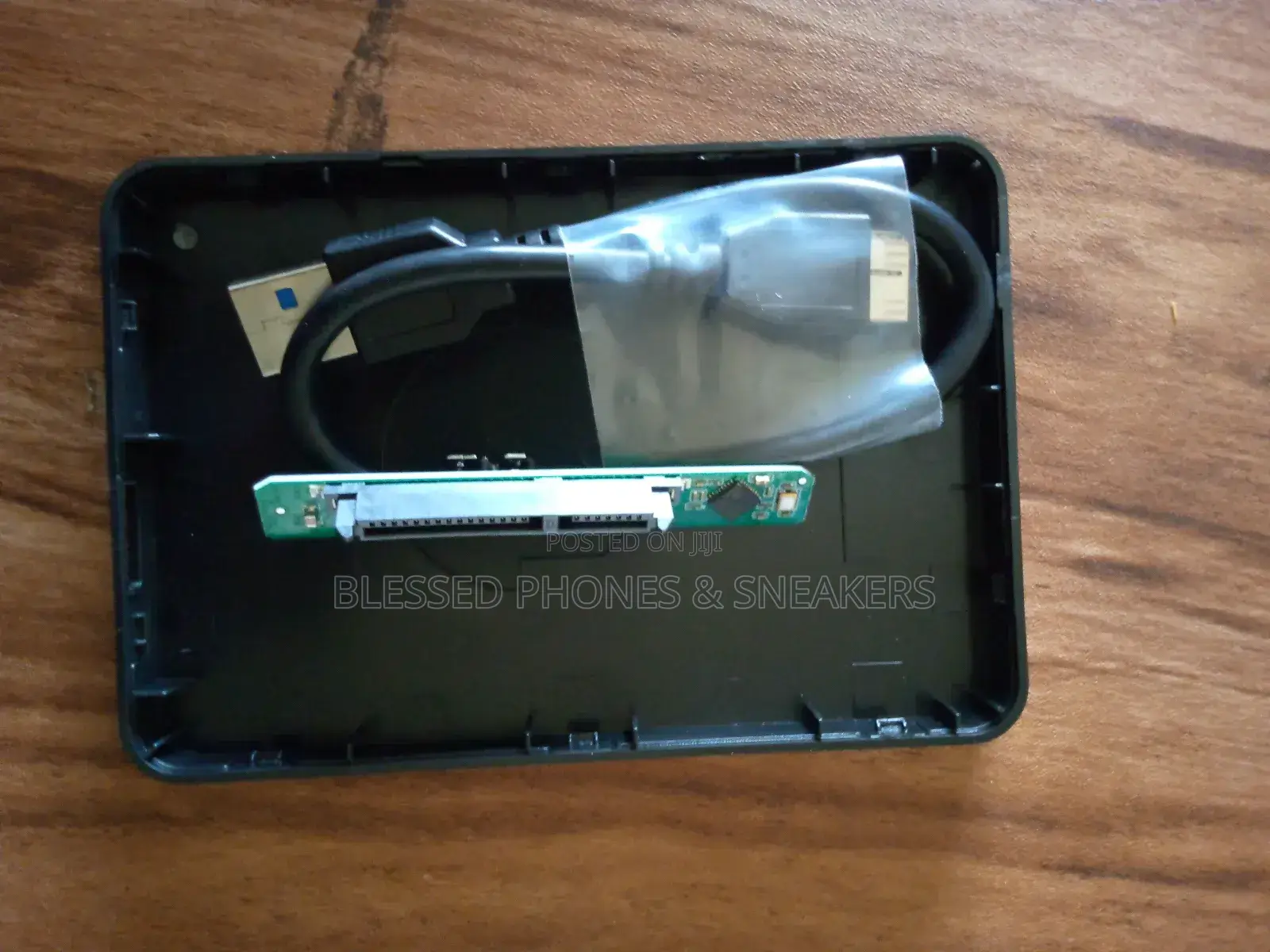 Toshiba Hardisk Case