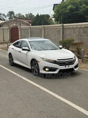 Honda Civic Touring Sedan 2018 White
