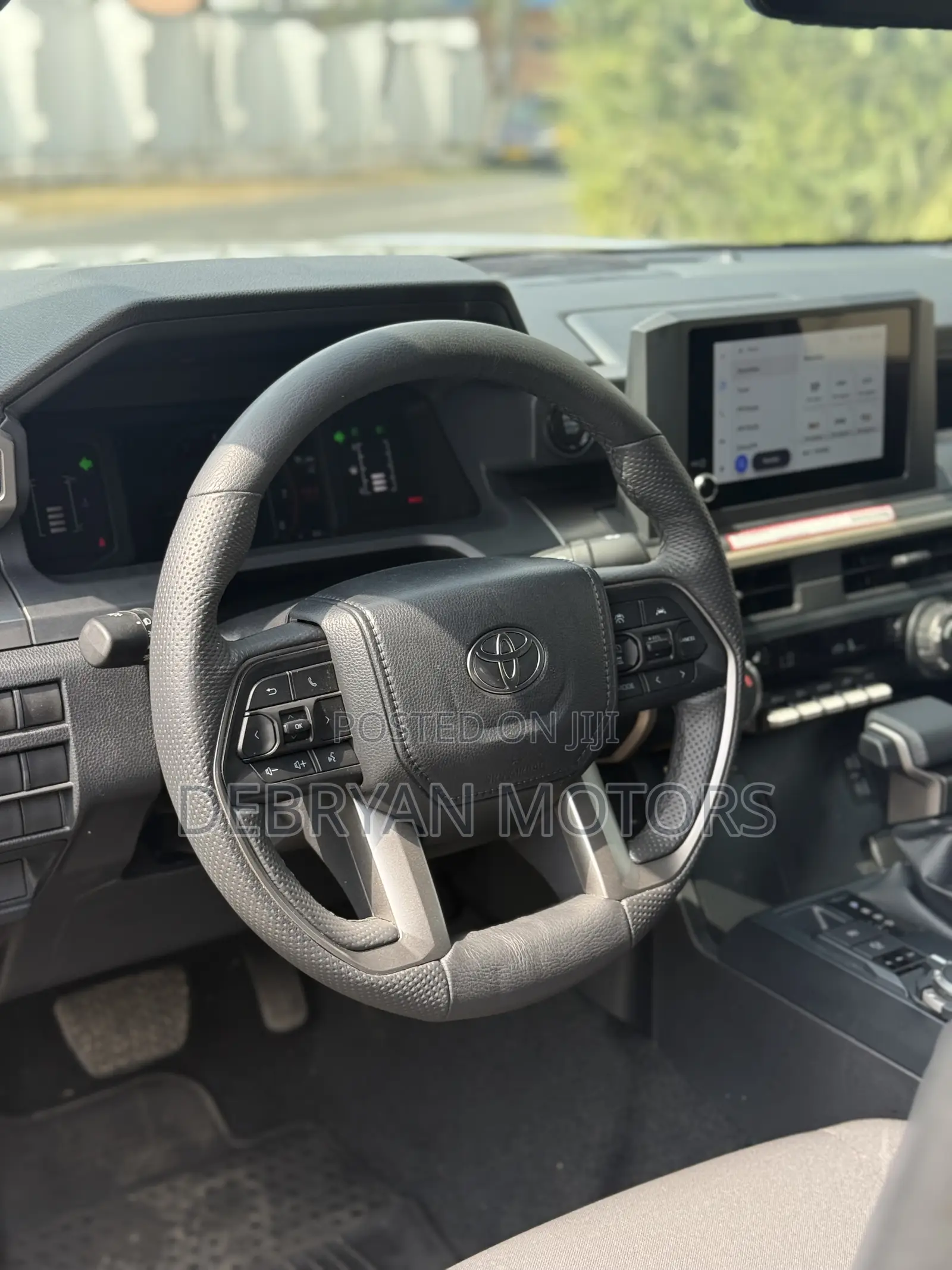 Toyota Tacoma SR5 Access Cab 6' Bed AT 2024 Silver