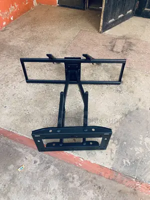 Adjustable Tv Wall Mount Fits Tv Screens From 32”-70”