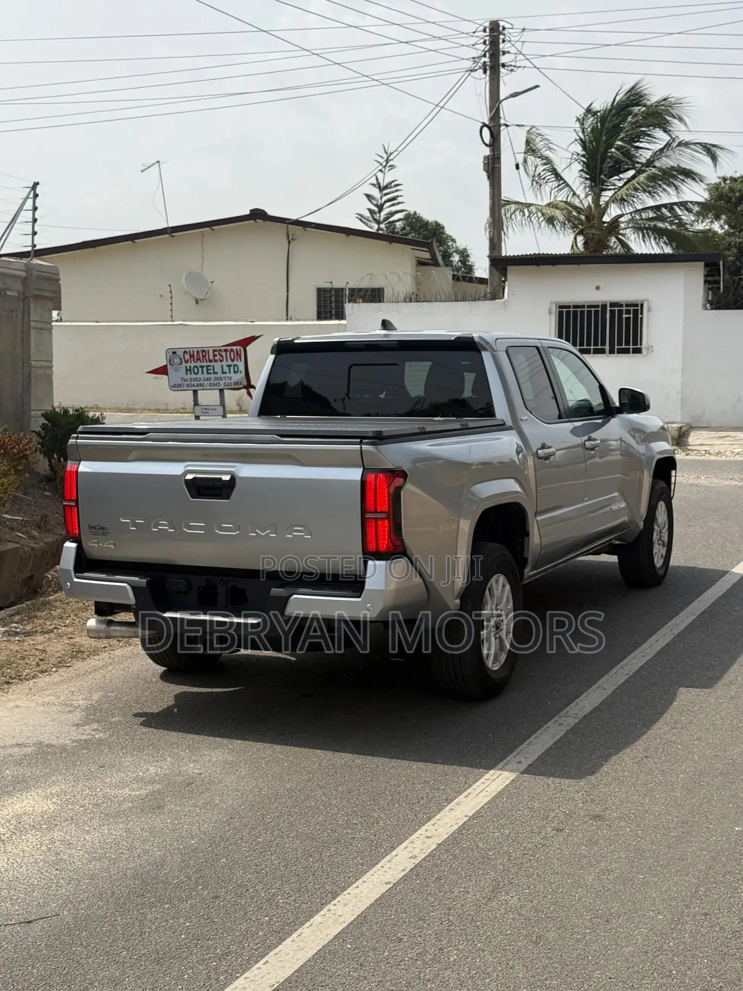 Toyota Tacoma SR5 Access Cab 6' Bed AT 2024 Silver