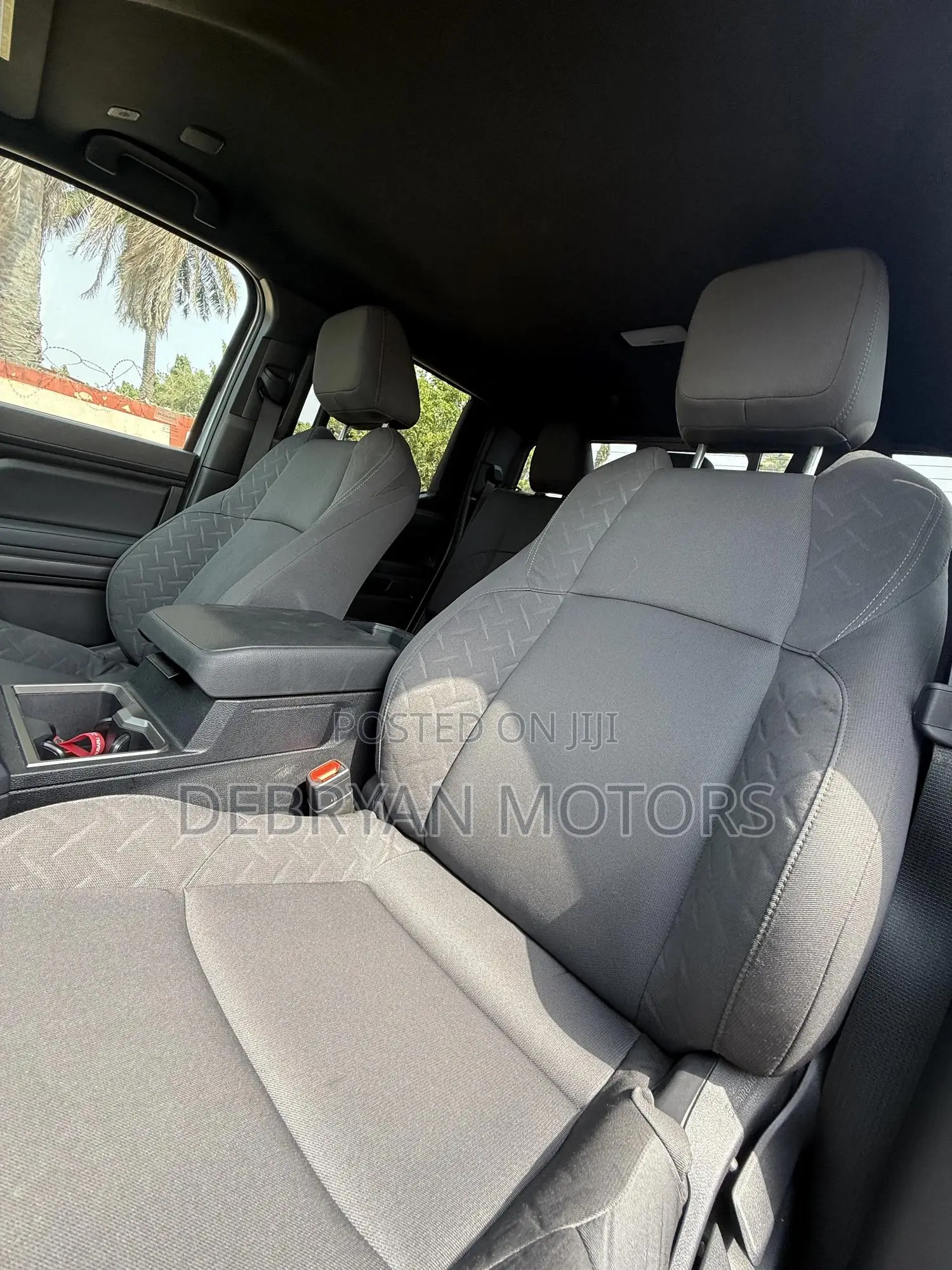 Toyota Tacoma SR5 Access Cab 6' Bed AT 2024 Silver