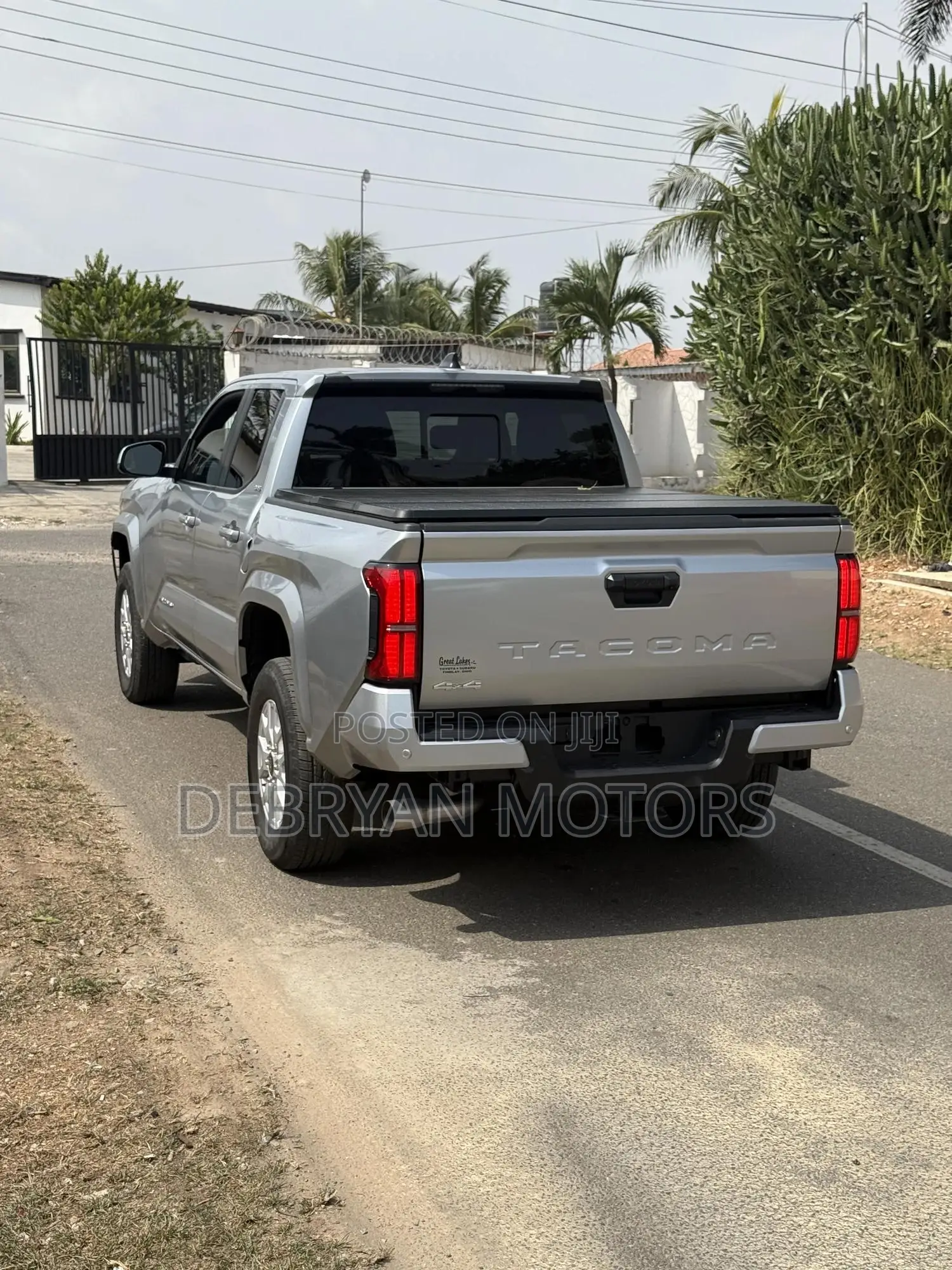 Toyota Tacoma SR5 Access Cab 6' Bed AT 2024 Silver